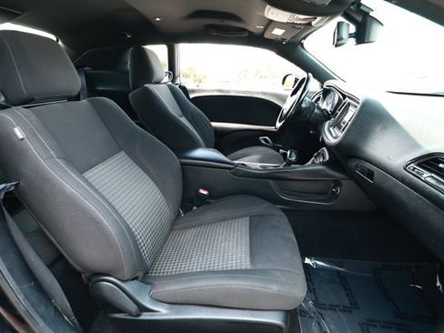 Used 2021 Dodge Challenger SXT RWD image 25