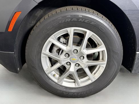 Used 2022 Chevrolet Equinox LT image 38