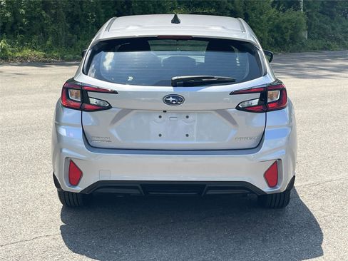 Certified 2024 Subaru Impreza 2.0i AWD/4WD image 4