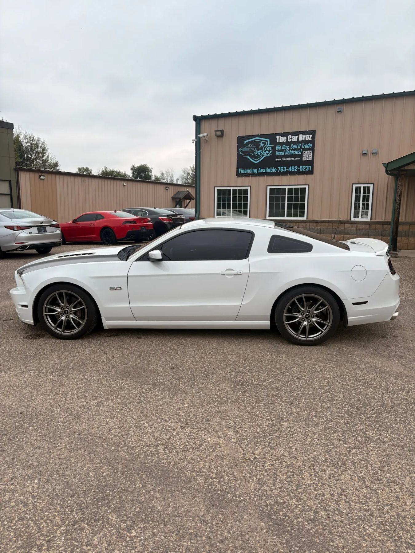 Used 2014 Ford Mustang GT Premium w/ GT Track Package RWD image 10