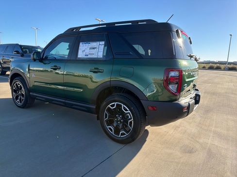 New 2025 Ford Bronco Sport Outer Banks w/ Outer Banks Tech Package+ image 3