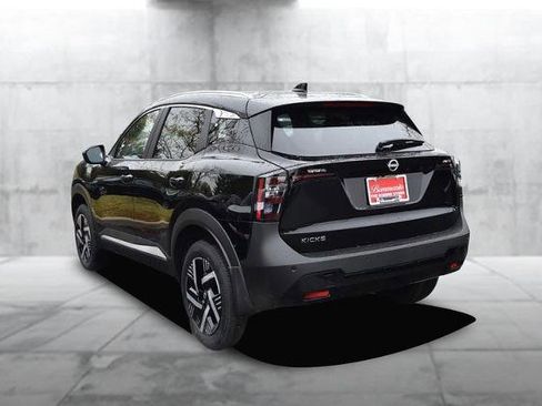 New 2026 Nissan Kicks SV image 7
