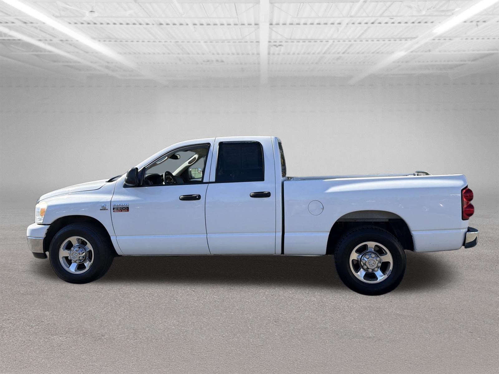 Used 2008 Dodge Ram 2500 Truck SLT w/ Trailer Tow Group RWD image 2