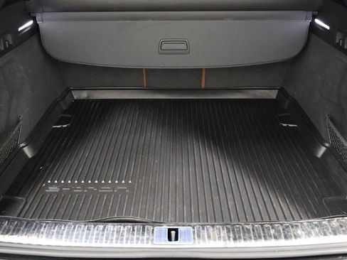 Used 2023 Audi e-tron Chronos w/ Chronos Package AWD/4WD image 39