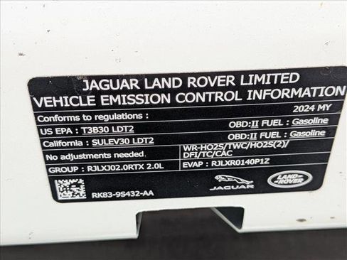 Used 2024 Land Rover Range Rover Velar Dynamic SE AWD/4WD image 21