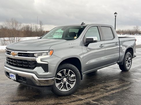 Used 2024 Chevrolet Silverado 1500 LT image 36