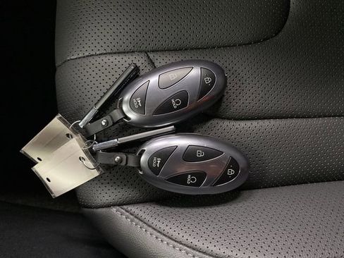 New 2026 Hyundai Elantra Limited image 28