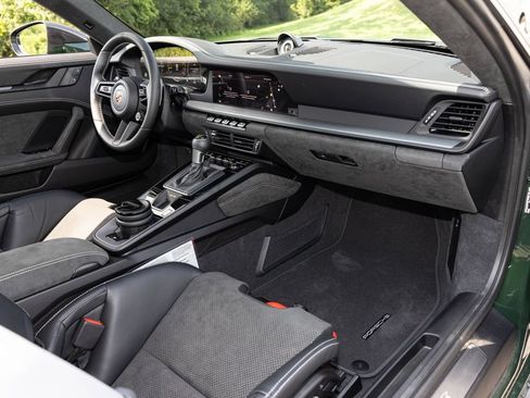 Used 2026 Porsche 911 GT3 RWD image 52