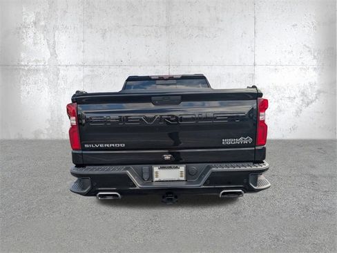 Certified 2021 Chevrolet Silverado 1500 High Country w/ Technology Package image 5