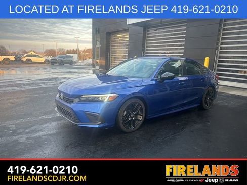 Used 2024 Honda Civic Sport image 9