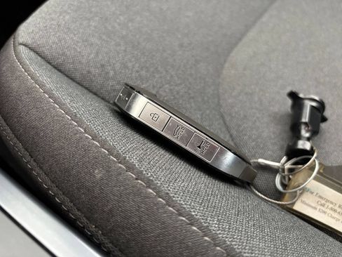Used 2025 Kia K4 FWD image 21