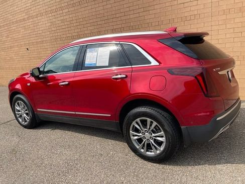 Certified 2021 Cadillac XT5 Premium Luxury FWD image 4