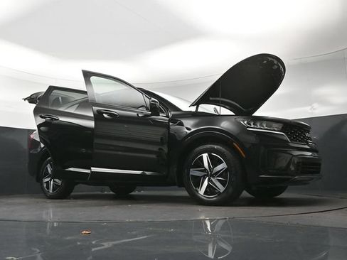 Used 2023 Kia Sorento S FWD image 35