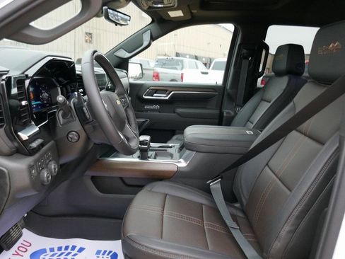 New 2026 Chevrolet Silverado 1500 High Country image 15