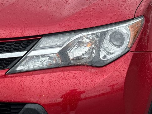 Used 2015 Toyota RAV4 Limited w/ Technology Package AWD/4WD image 17