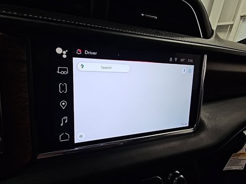 Certified 2024 GMC Yukon Denali Ultimate image 16