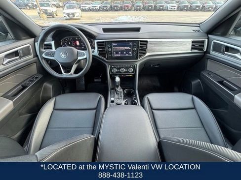 Used 2022 Volkswagen Atlas Cross Sport SE w/ Panoramic Sunroof Package image 14
