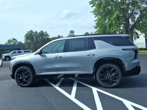 New 2026 Chevrolet Traverse RS FWD image 8