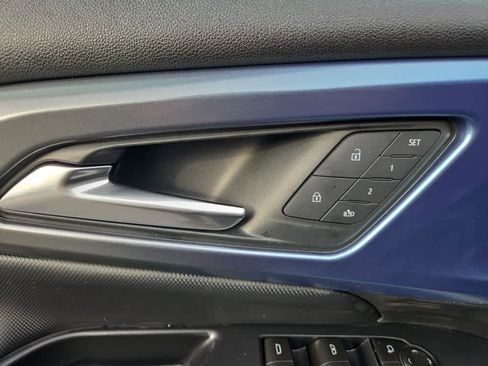 New 2026 Chevrolet Equinox EV LT image 14