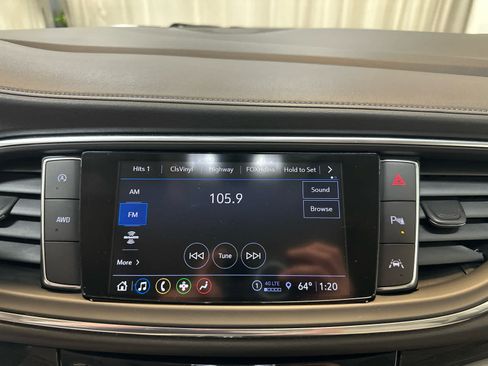 Used 2024 Buick Enclave Essence w/ Experience Buick Package AWD/4WD image 16