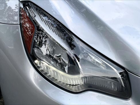 Used 2014 Mercedes-Benz E 550 Coupe image 27