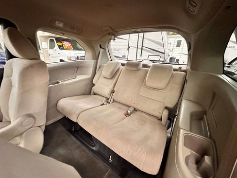 Used 2011 Honda Odyssey LX image 15