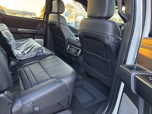 New 2026 Ford F250 Platinum w/ FX4 Off-Road Package image 46