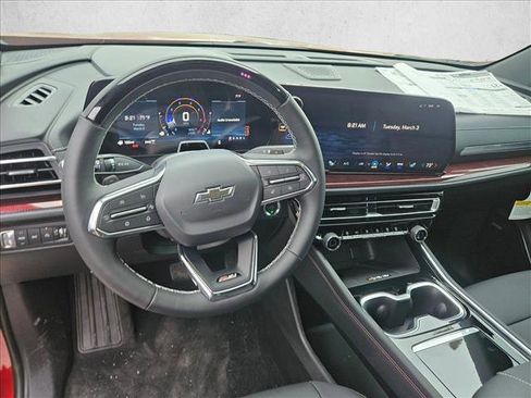 New 2026 Chevrolet Traverse Z71 w/ Enhanced Driving Package AWD/4WD image 12