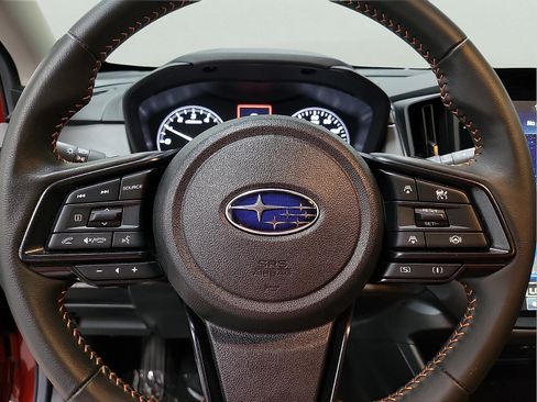 Used 2024 Subaru Crosstrek 2.5i Limited AWD/4WD image 17