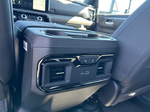 New 2026 GMC Sierra 2500 AT4 w/ AT4 Premium Plus Package image 34