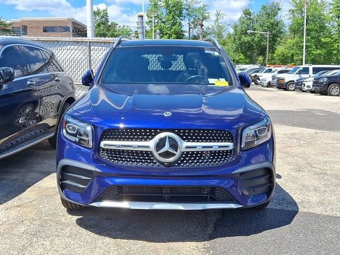Used 2022 Mercedes-Benz GLB 250 image 4