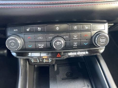 Used 2021 Dodge Durango R/T w/ Blacktop Package image 21