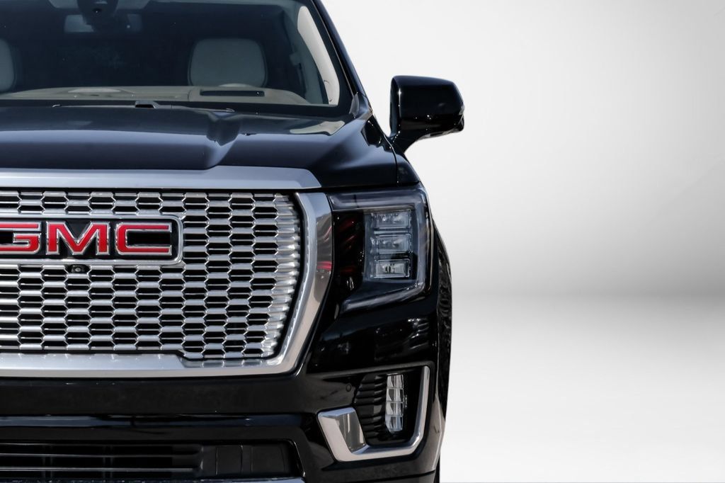 Used 2022 GMC Yukon Denali AWD/4WD image 56