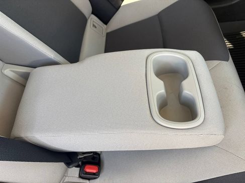 Used 2026 Toyota Corolla LE FWD image 30