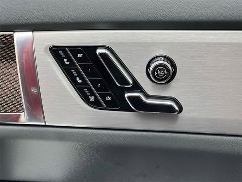 New 2026 Cadillac Vistiq Luxury image 23