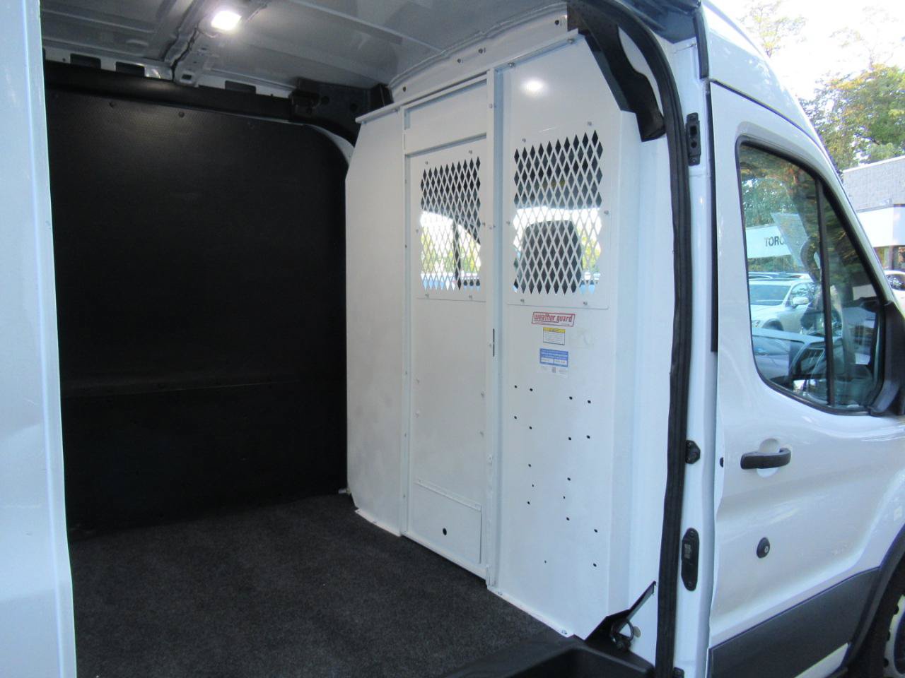 Used 2018 Ford Transit 250 148 Medium Roof RWD image 13