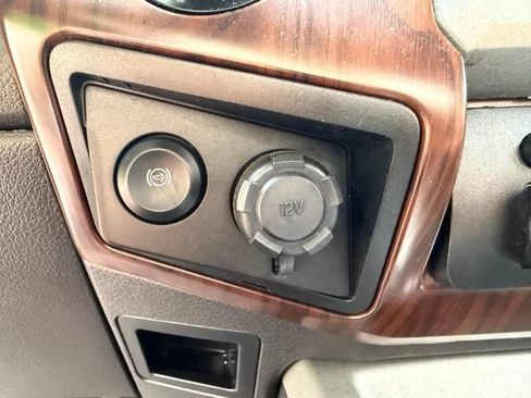 Used 2015 Ford F250 Lariat w/ Chrome Package AWD/4WD image 27