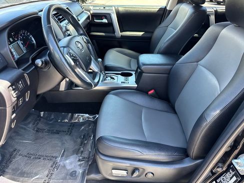 Used 2014 Toyota 4Runner SR5 Premium RWD image 26