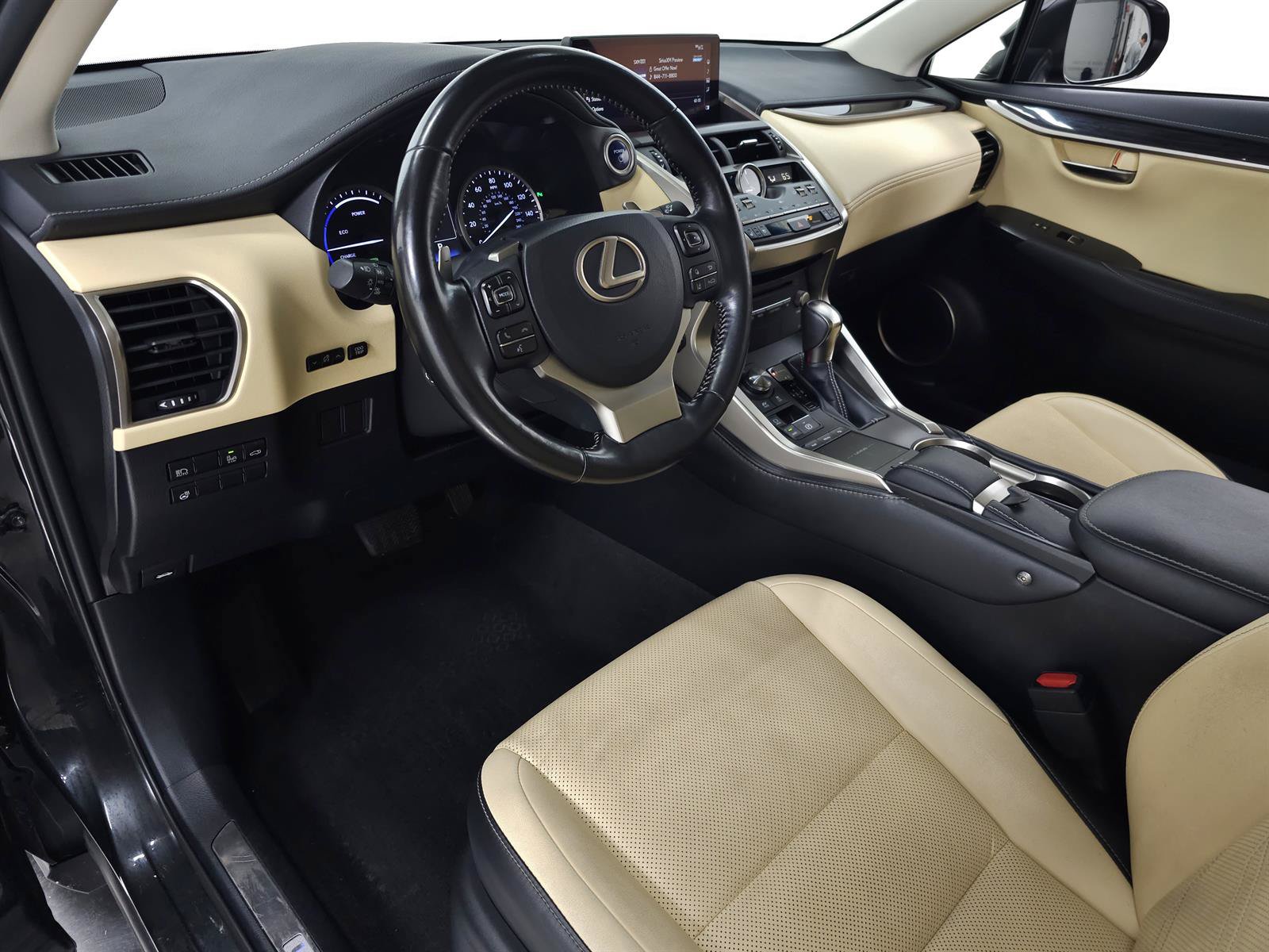 Used 2018 Lexus NX 300h AWD w/ Luxury Package image 13
