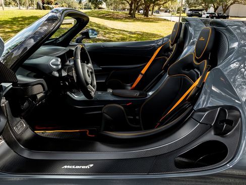 Used 2021 McLaren Elva RWD image 87