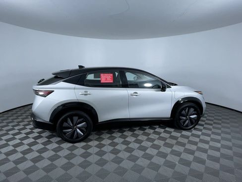 Certified 2023 Nissan Ariya AWD image 9