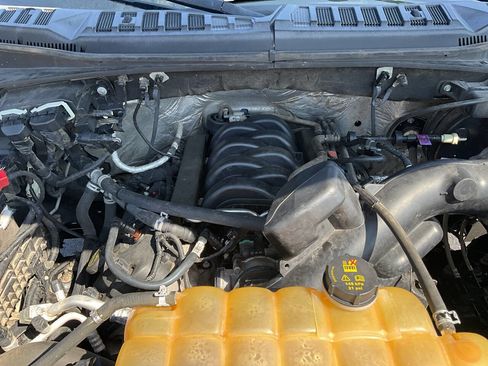 Used 2016 Ford F150 XLT w/ Equipment Group 302A Luxury image 19