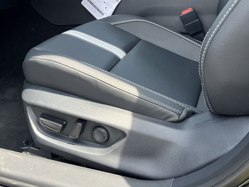 New 2026 Toyota Camry SE AWD/4WD image 10