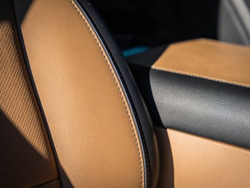 Certified 2024 Ford F250 Lariat w/ Lariat Ultimate Package image 12