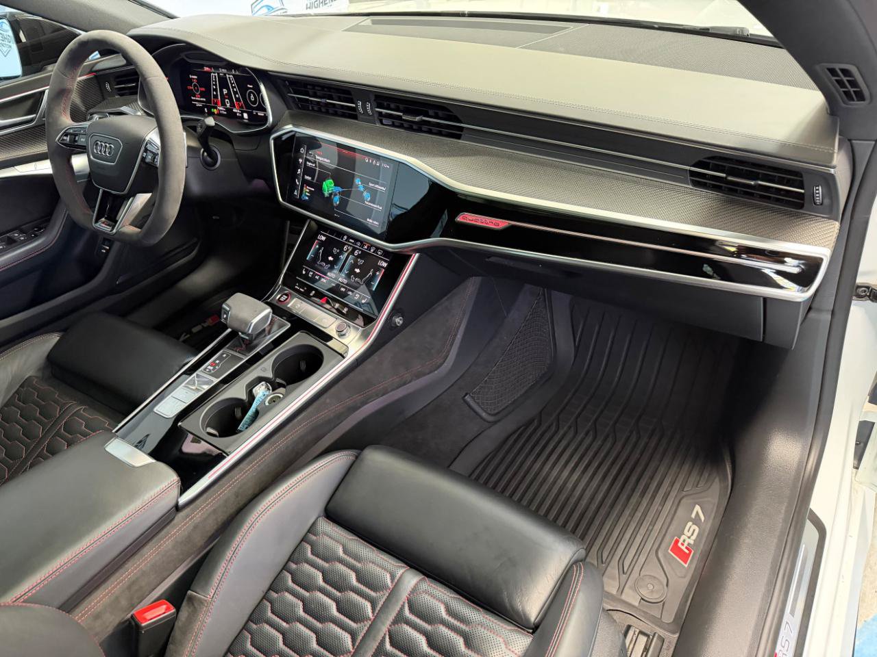 Used 2021 Audi RS 7 Sportback AWD/4WD image 29