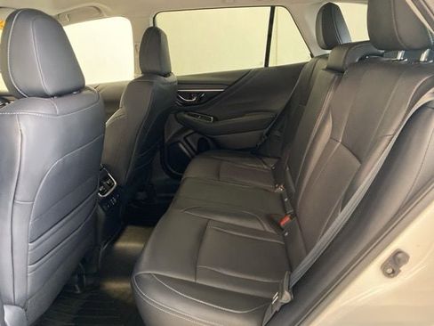 Used 2023 Subaru Outback Limited image 13