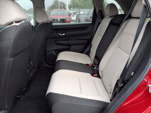 Certified 2026 Honda CR-V EX image 18