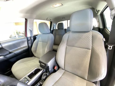 Used 2021 Toyota Tacoma SR5 w/ Blackout Package (TMS) AWD/4WD image 14