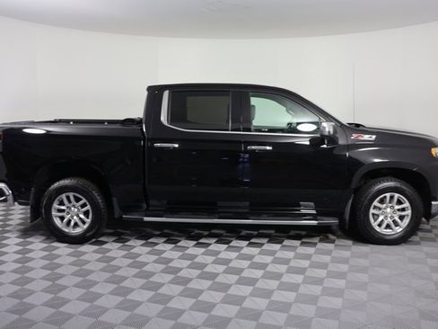 Used 2021 Chevrolet Silverado 1500 LTZ w/ Technology Package image 9