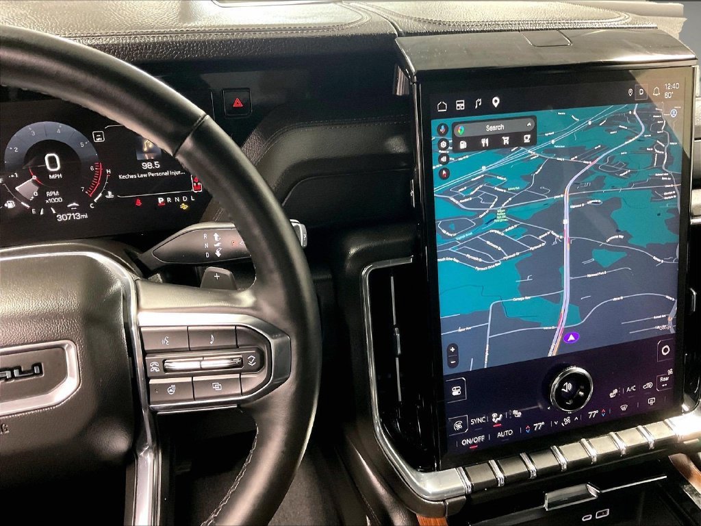 Used 2025 GMC Yukon Denali AWD/4WD image 19